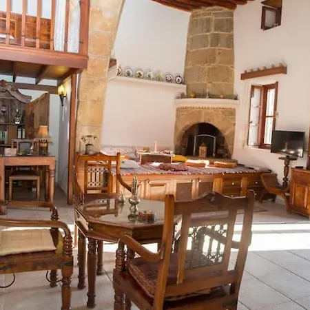 Matina's Traditional House *