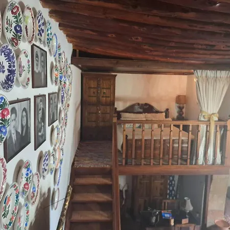 Apartment Matina's Traditional House *